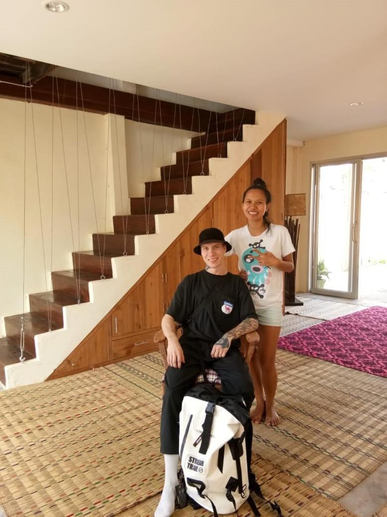 Vanpila Savannakhet Esterno foto